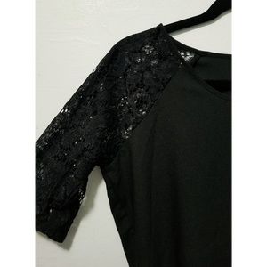 NY&CO Black Lace Sleeve Top